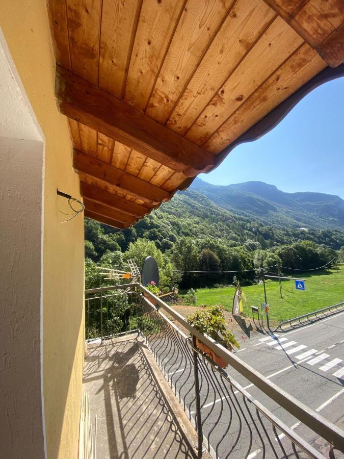 Home Cervino Apartments Antey-Saint-André المظهر الخارجي الصورة